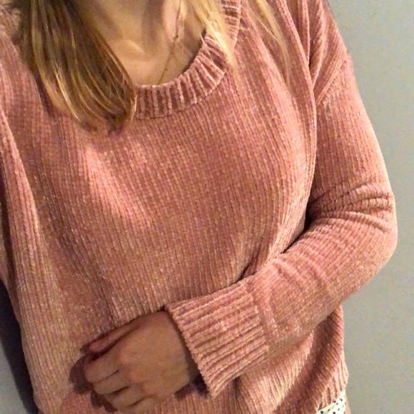 Gap Pink fuzzy sweater - Picture 2 of 2
